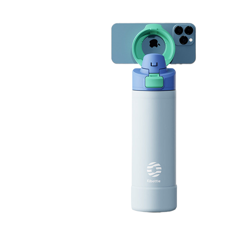 Magnetic insulated sports water bottle with phone holder, featuring a sleek design and sturdy construction for active lifestyles.