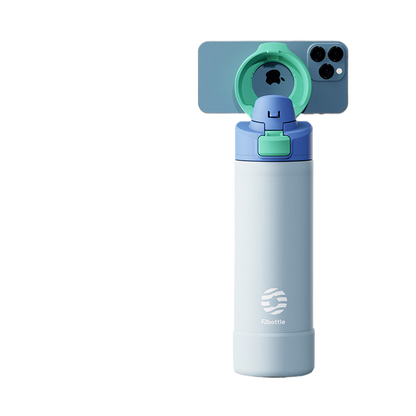 Magnetic insulated sports water bottle with phone holder, featuring a sleek design and sturdy construction for active lifestyles.
