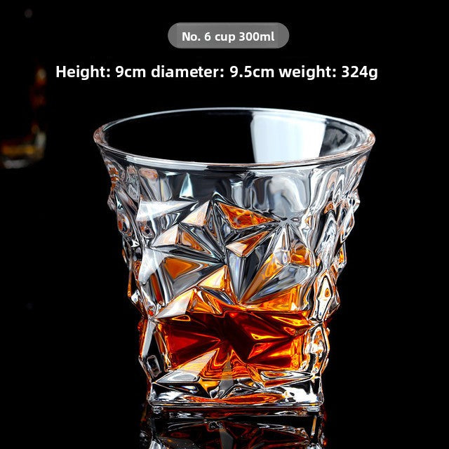 Clear Christmas whiskey cup with a festive design, ideal for holiday gatherings and seasonal celebrations.