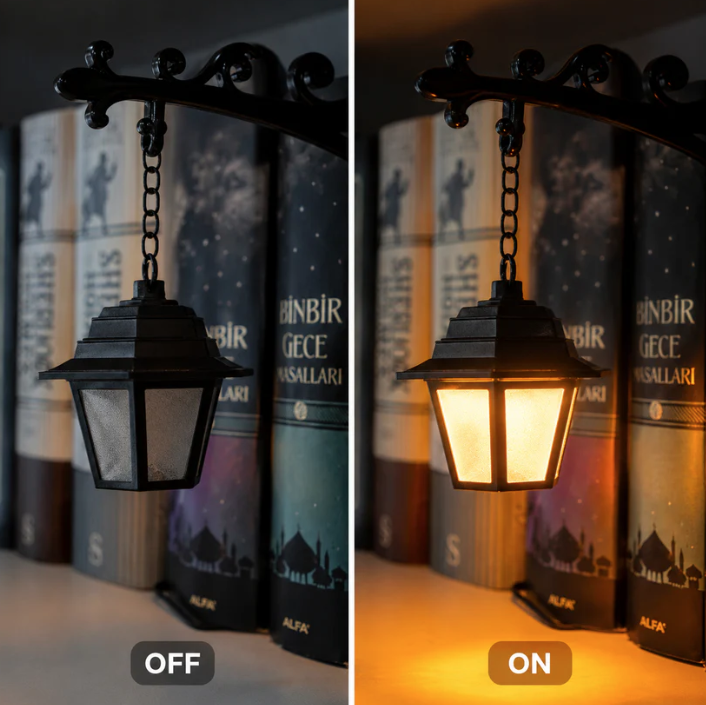 Urbanomax™ Storybook Book Nook Lamp - CHRISTMAS